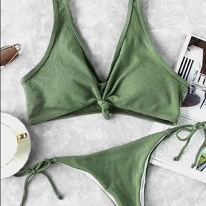 Ribbed Tie Knot Bikini